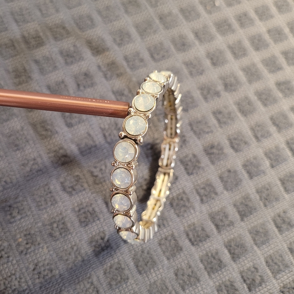 White gem bracelet